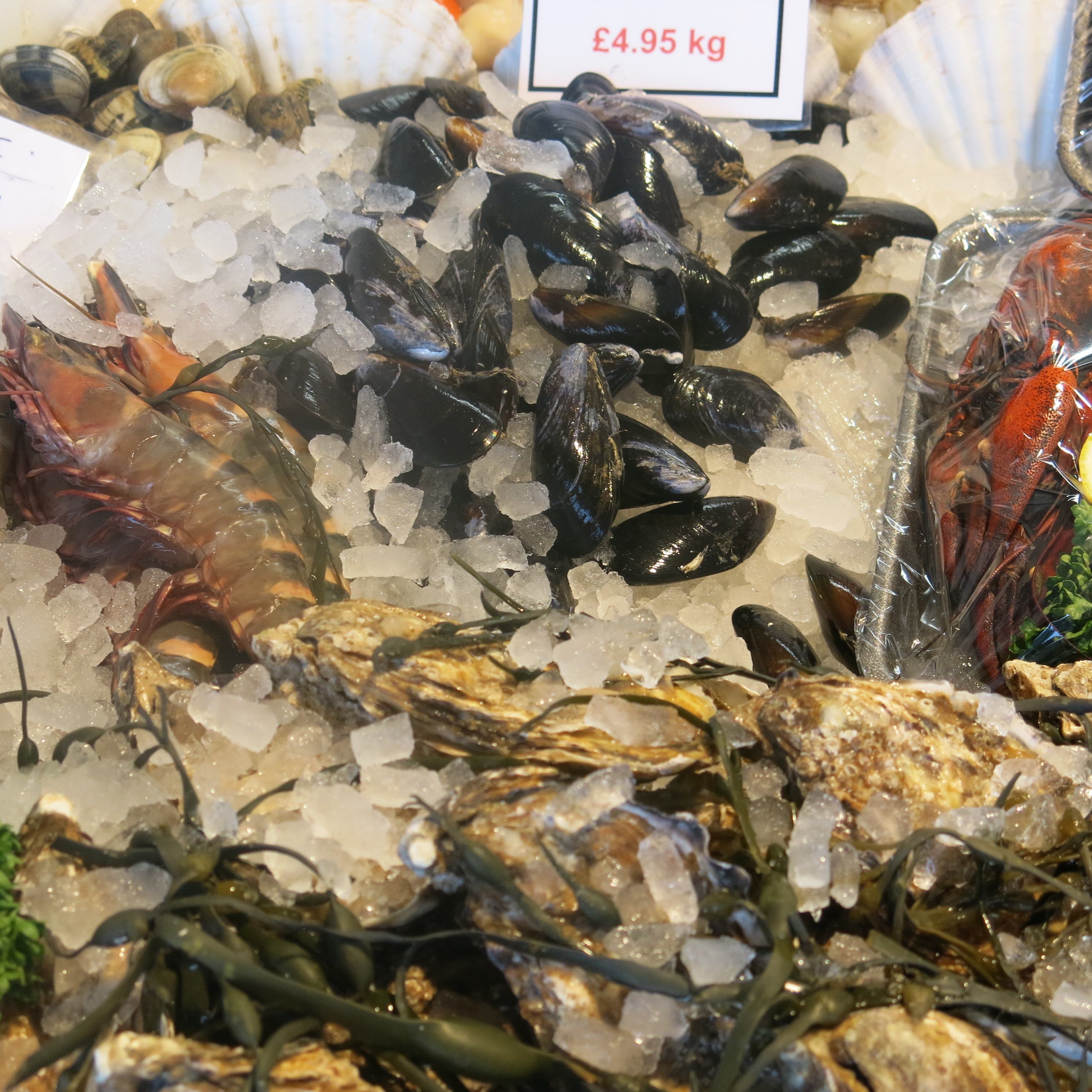 REVIEW EASY FISH, HEATON MOOR, NEIGHBOURHOOD TASTE OF THE SEA