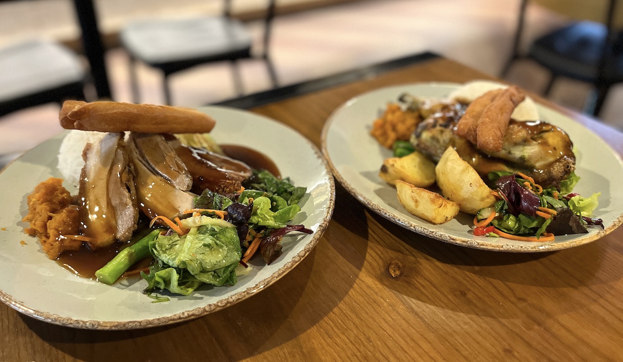 https://tasteofmanchester.com/media/news/Sunday_roast_NAM_ancoats_manchester_-_header.jpg